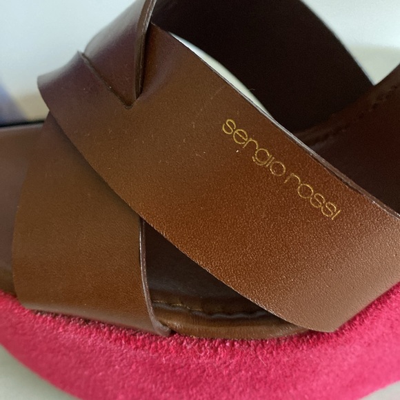 NEW SERGIO ROSSI Brown Leather & Berry Suede Platform Wedge Sandals Size 38 1/2 - Picture 12 of 17